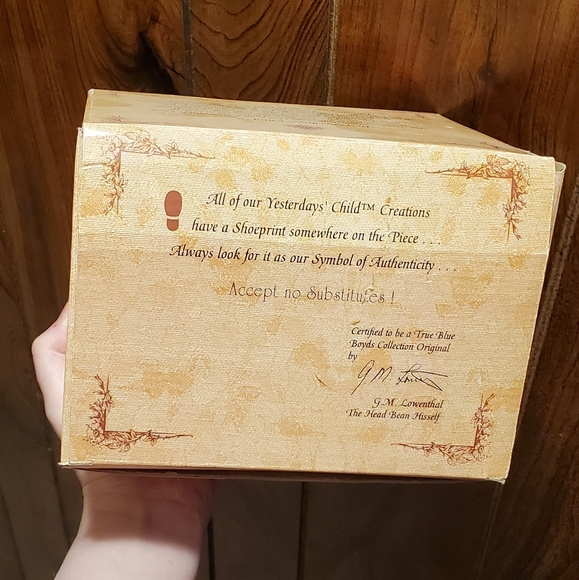 Yesterday's Child Wedding March Music Box 272052 - Picture 15 of 16